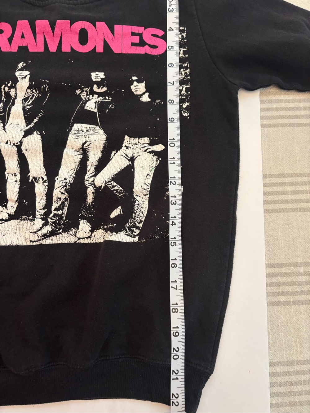 Ramones Black Graphic Crewneck Sweatshirt with Pink Logo - Picture 5 of 7